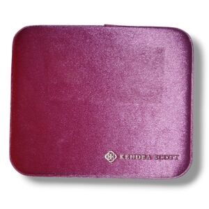 NWOT Kendra Scott 'Mattie' Large Pink Velvet Jewelry Box